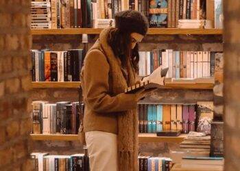 Top 5 Bookshops in Istanbul