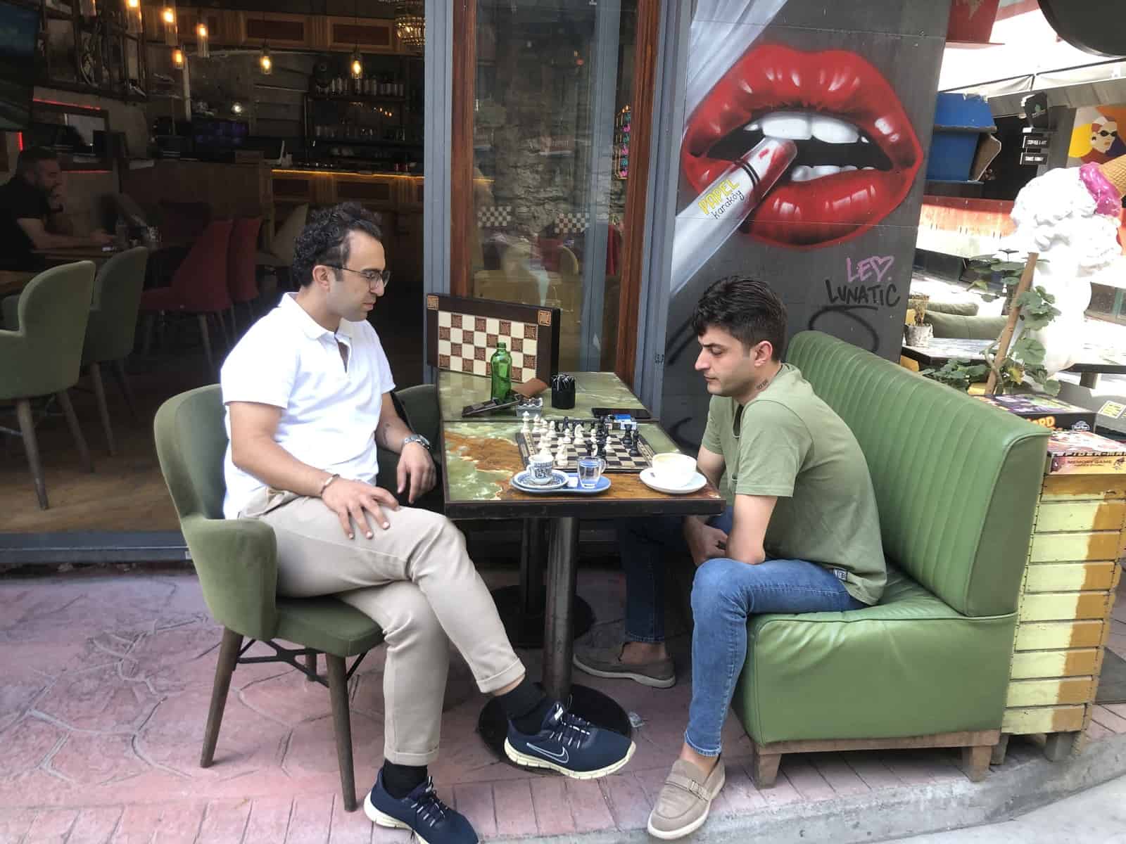 Papel, Karaköy compels you to sit down and play a game of chess.