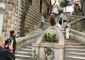 Kamondo Stairs in Karaköy 2026 - The Other Tour Istanbul (1)