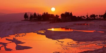 Turkey’s Gems: 4-Day Pamukkale, Ephesus & Cappadocia Tour