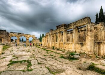 Hierapolis Ancient City – Turkey’s Ancient Spa Town