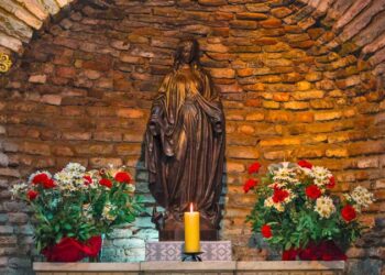 House of the Virgin Mary: Spiritual Haven near Ephesus