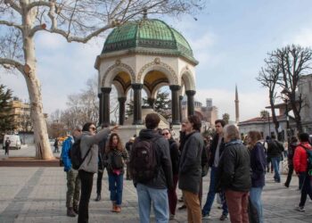 A Top-Tier Tour Guide: Damla Arslan