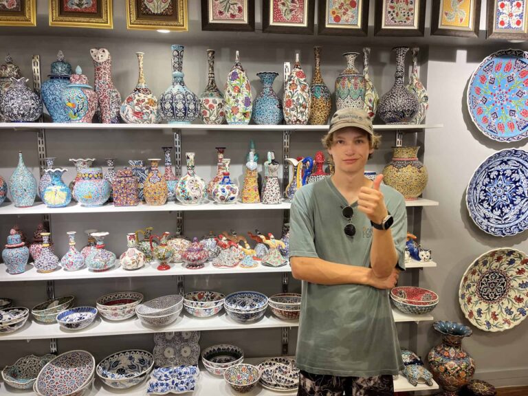 Testi Quartz - Ceramics and Pottery Store in Sultanahmet Istanbul - The Other Tour