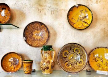 İznik Tiles: A Masterpiece of Ottoman Artistry