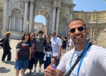 Walk the City with Uğur Kayhan: English-Speaking Pro, Real Stories