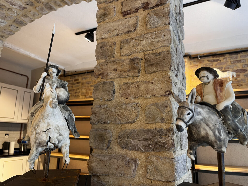 Fatma recently experienced with metal + ceramic works.