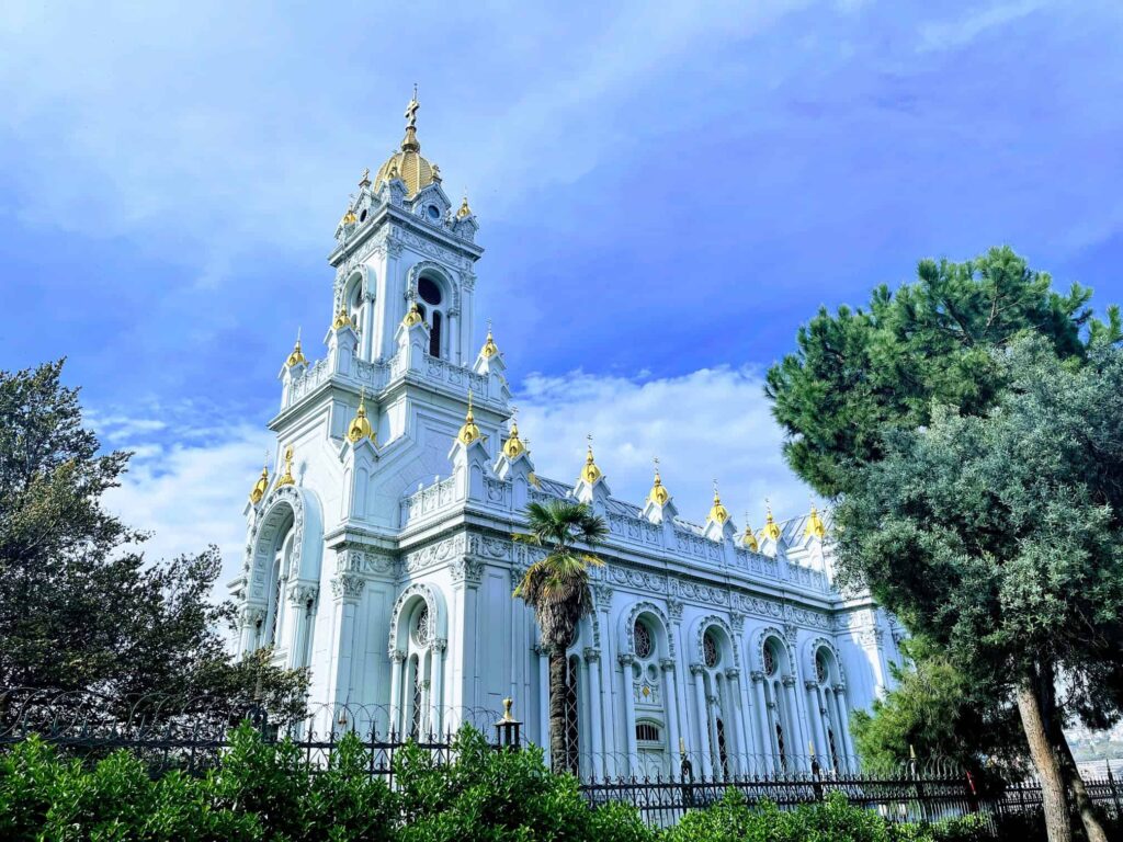 Iron Church - Fener - Golden Horn - The Other Tour