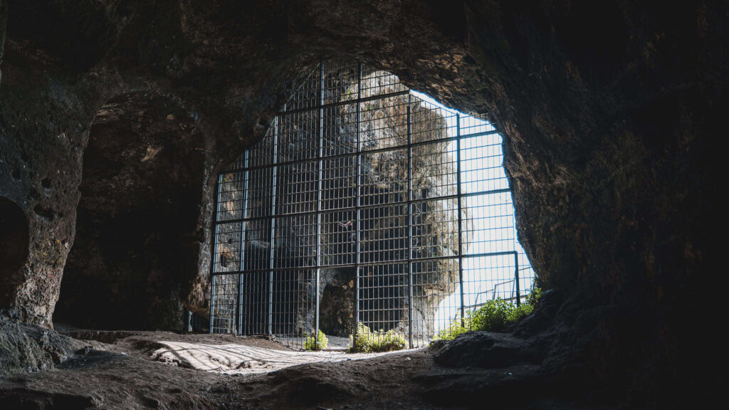 Yarimburgaz Cave - Istanbul Kucukcekmece - The Other Tour 2025 Summer - Entrance door iron bars