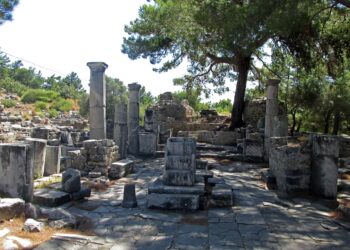 Priene: The Hill-Top City of Ancient Ionia
