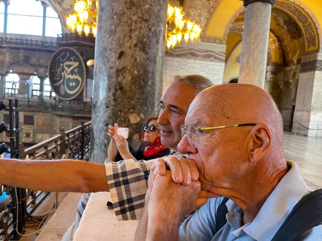 Enis Akoz - French Tour Guide in Istanbul Hagia Sophia