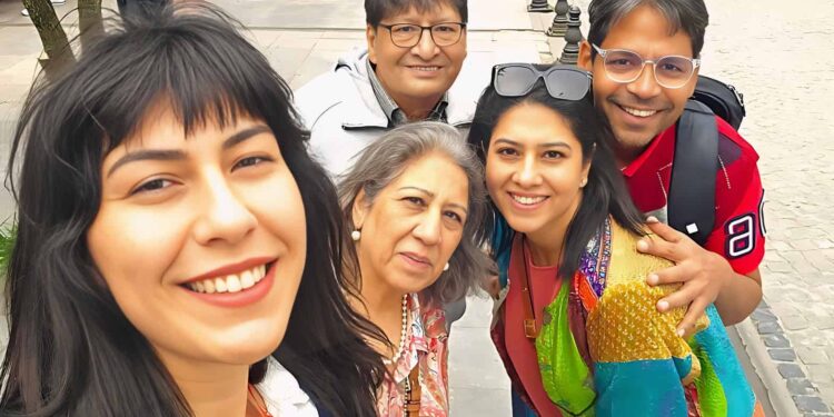 Ezgi Tilki - Photography Tours in Istanbul with a licensed professional female tour guide