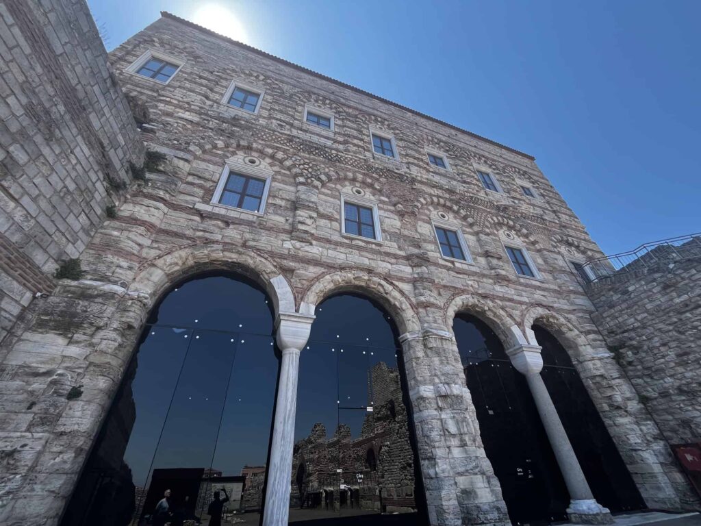 Palace of the Porphyrogenitus and its late 13th century walls.