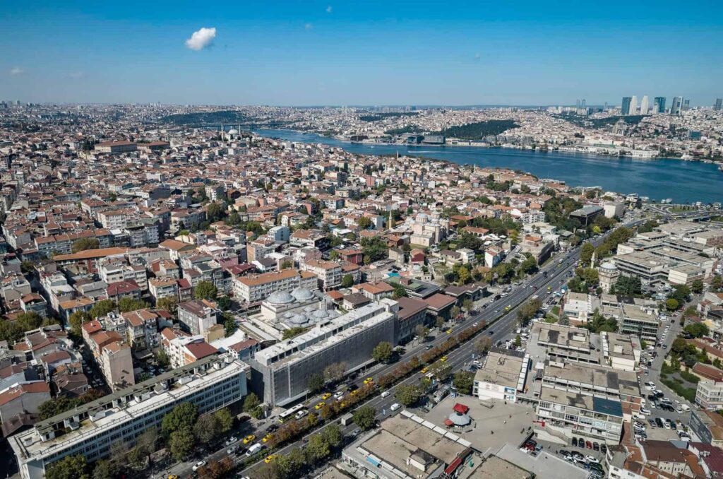 Zeyrek Cinili Hamami - The Golden Horn view