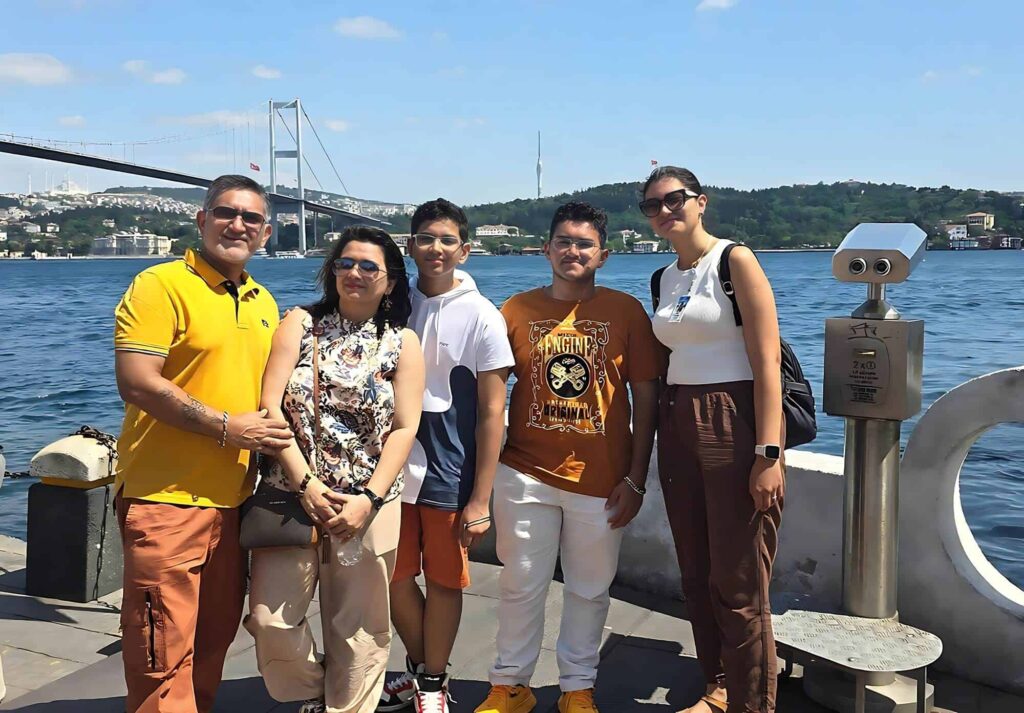 Binnur Eren Kurtoglu - Professional Tour Guide in Ortakoy - The Other Tour Istanbul 2026