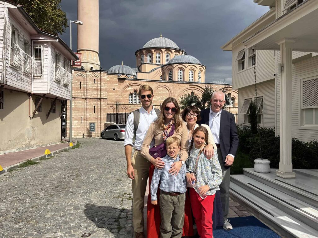 Multi generational family guided tours in Istanbul - The Other Tour (1)