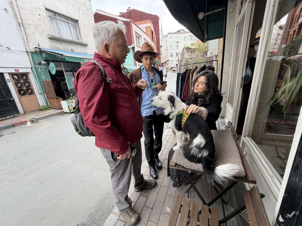 Ayca - Eastern Design in Balat - Cat Tours (1) (1)