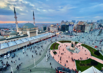 Taksim Square - The Other Tour.