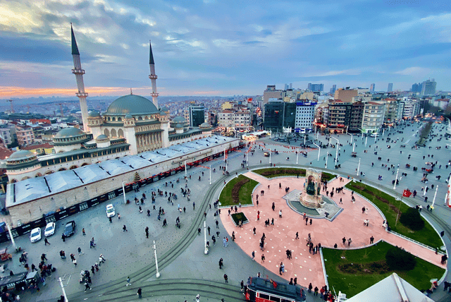 Taksim Square - The Other Tour.