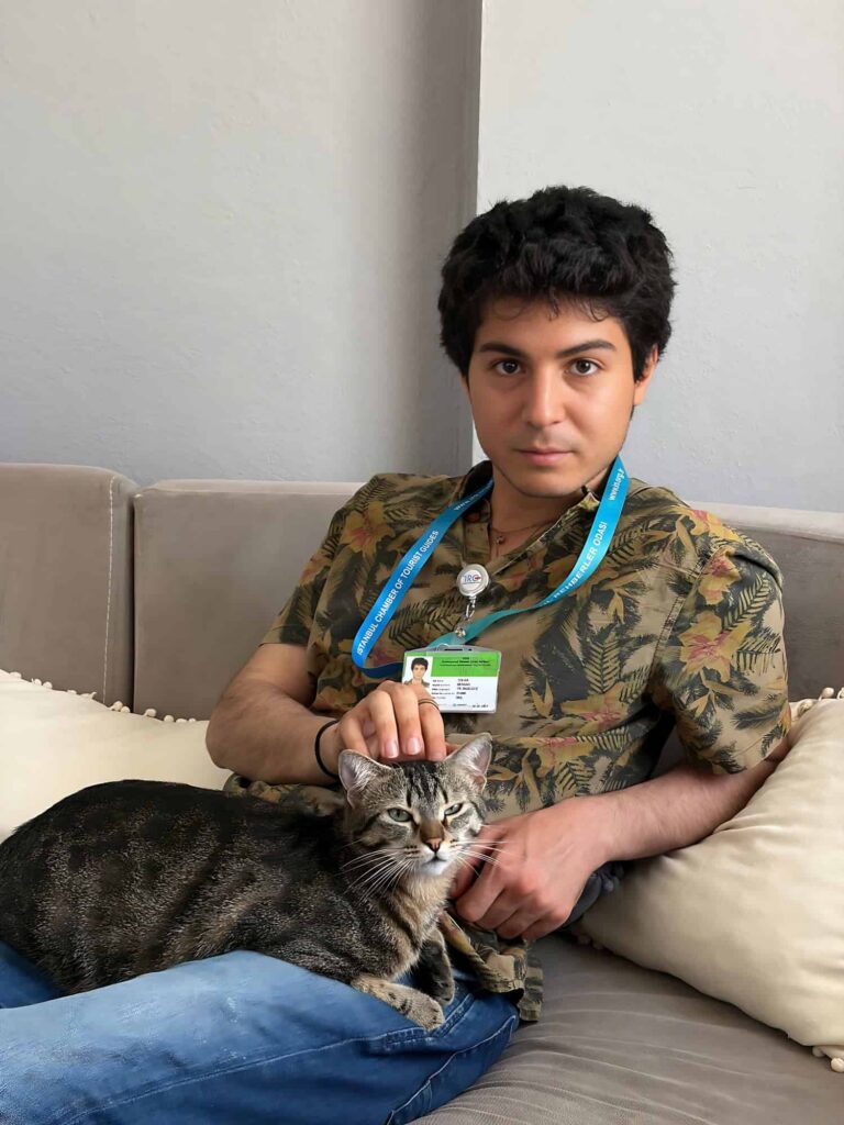 Tolga Bensan - Istanbul Cat Tour - The Other Tour