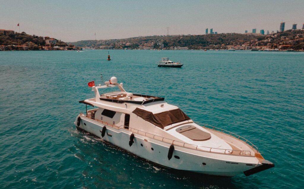 Black Luxury Yacht 3 - The Other Tour