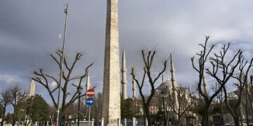 Masonry Obelisk 3 - The Other Tour