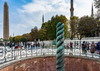 Serpent Column 6 - The Other Tour