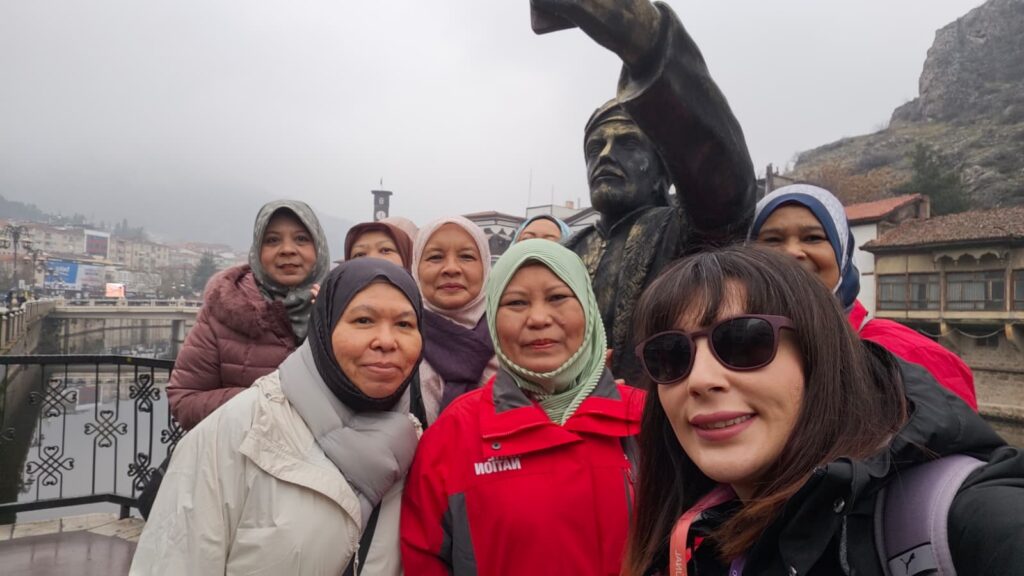 Elif with group, Amasya
