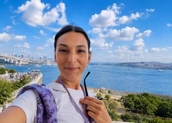 Hulya Civelek - Professional Tour Guide Istanbul - The Other Tour