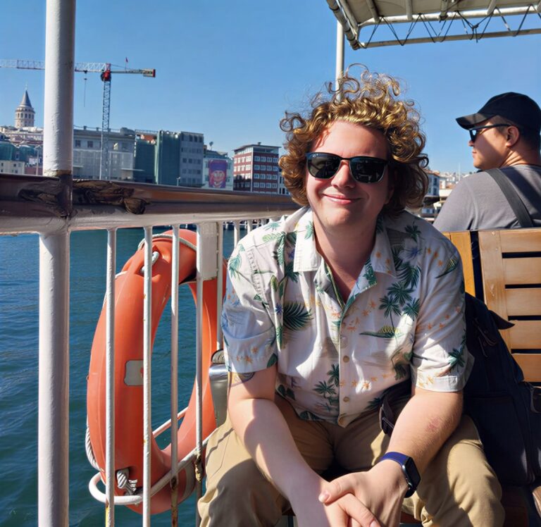 Albert Eli Professional Tour Guide