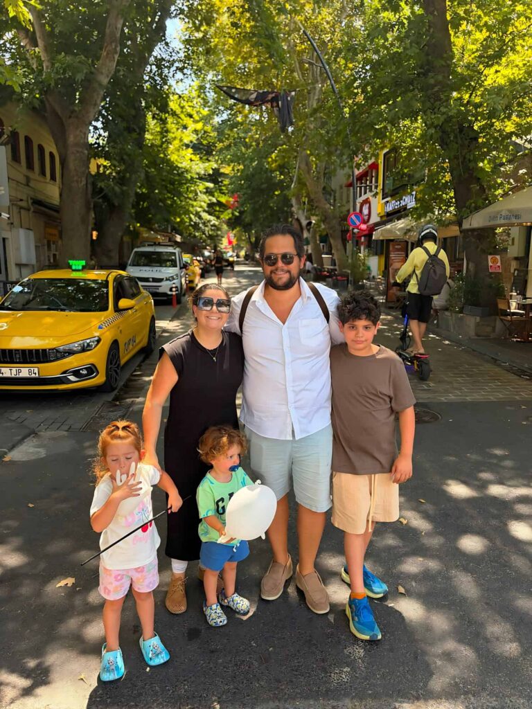 Berteletti Family in Kuzguncuk - The Other Tour