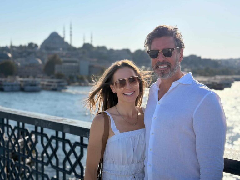 Suzy and Harvey on Galata Bridge (1)