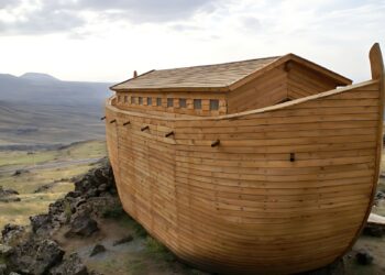 The Durupınar Discovery: Excavation of Noah’s Ark in Turkiye