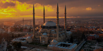 Ultimate 9-Day Ottoman Empire Itinerary: Istanbul, Bursa & Edirne